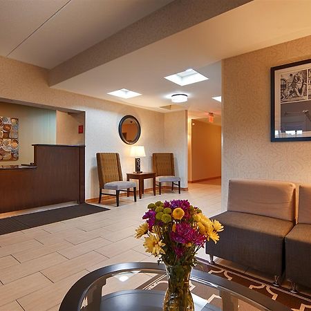 Days Inn By Wyndham Indiana Benjamin Franklin Highway Εξωτερικό φωτογραφία