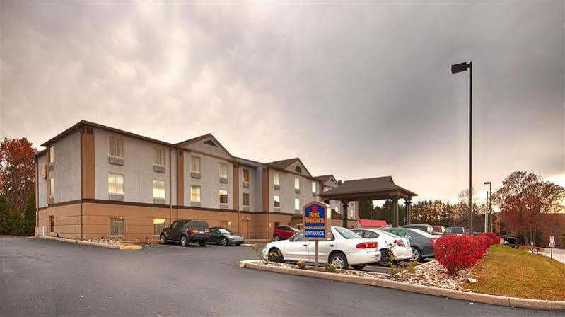 Days Inn By Wyndham Indiana Benjamin Franklin Highway Εξωτερικό φωτογραφία